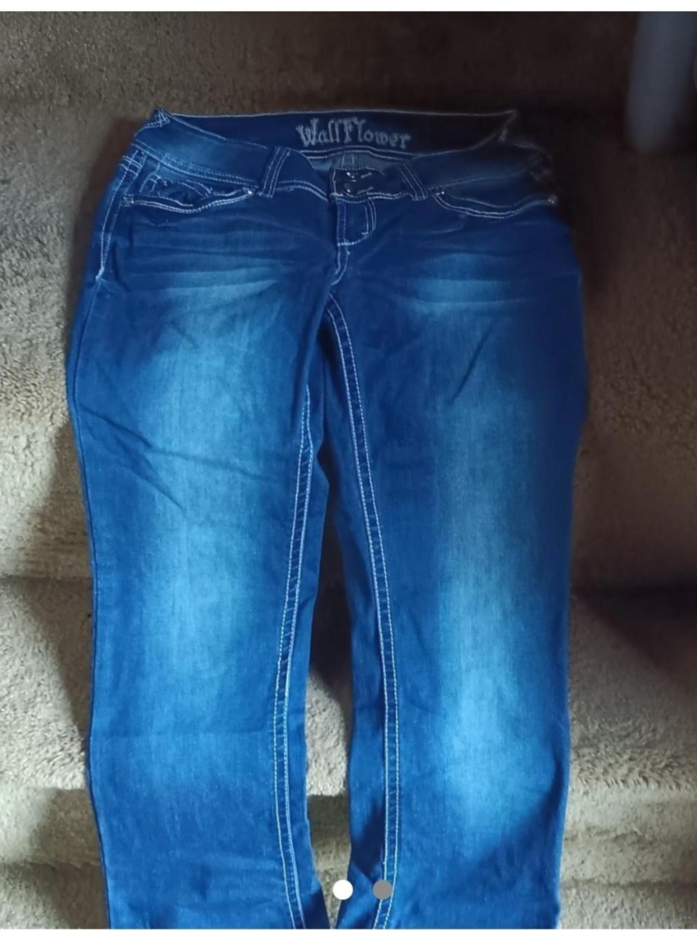 Wallflower Women's Boot Cut Jeans in Medium Blue Wash